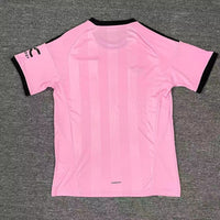 Manchester United 25/26 Pink/Black Goalkeeper Jersey