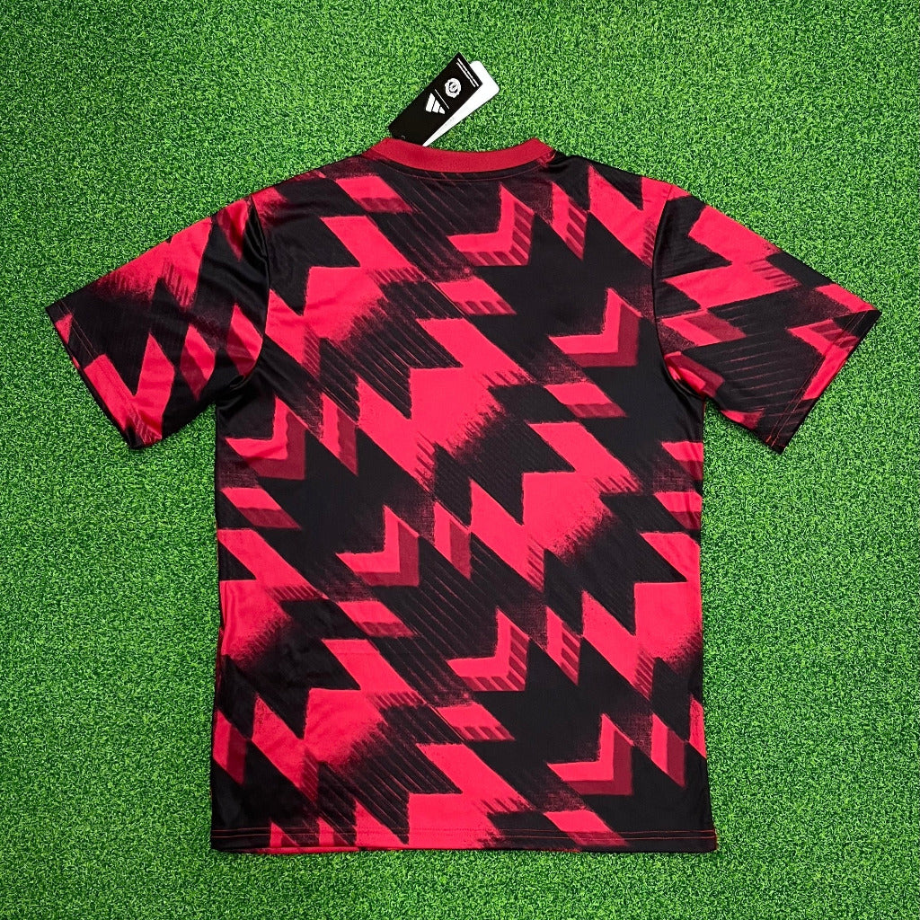 Manchester United 25/26 Pre-Match Training Jersey