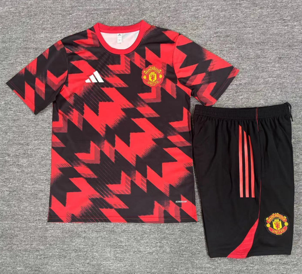 Manchester United 25/26 Pre-Match Training Kids Jersey Set