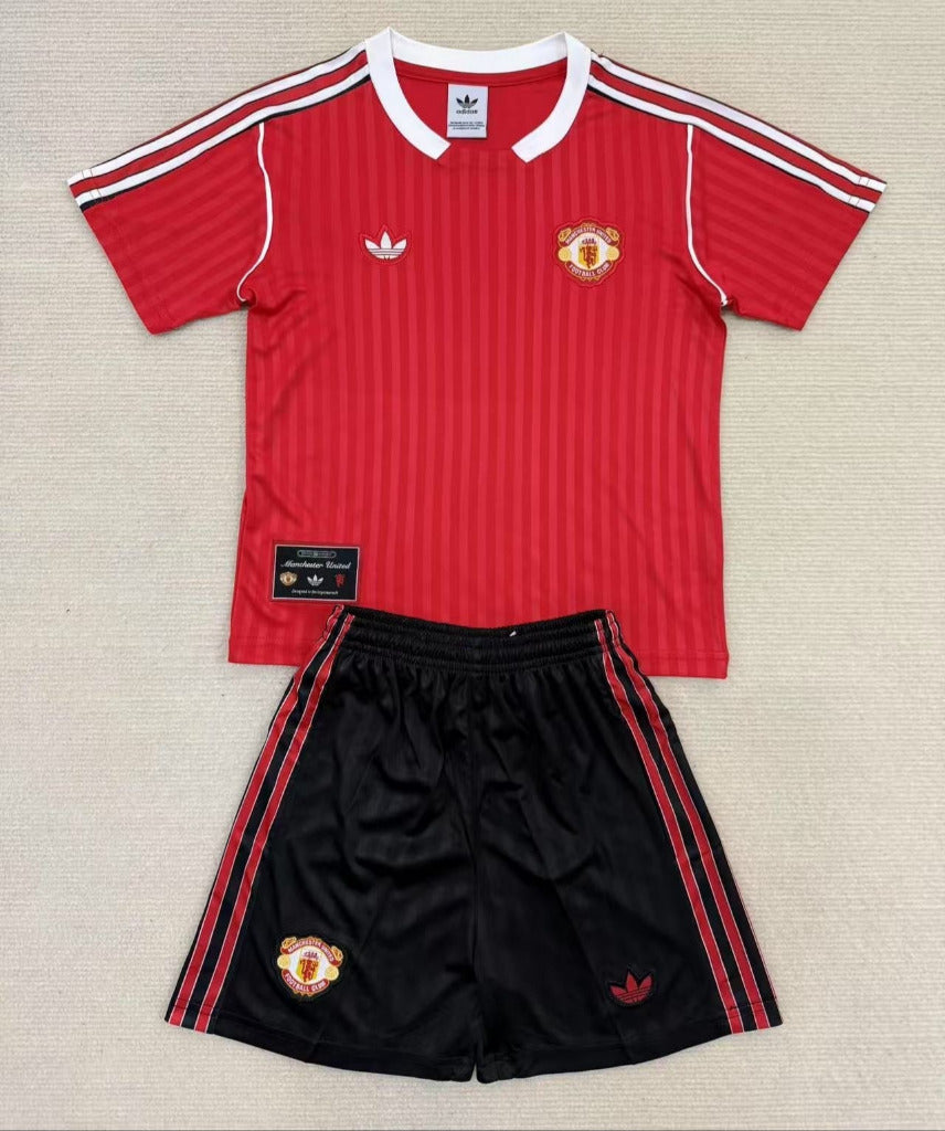 Manchester United 25/26 Red Kids Jersey Set