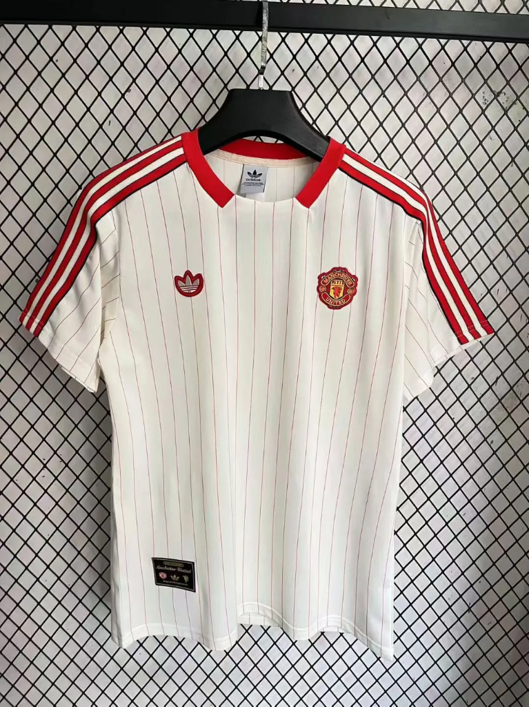 Manchester United 25/26 Red Retro Style Icons Jersey