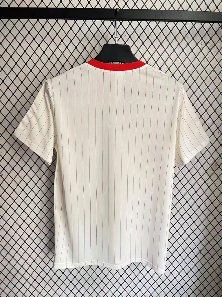 Manchester United 25/26 Red Retro Style Icons Jersey