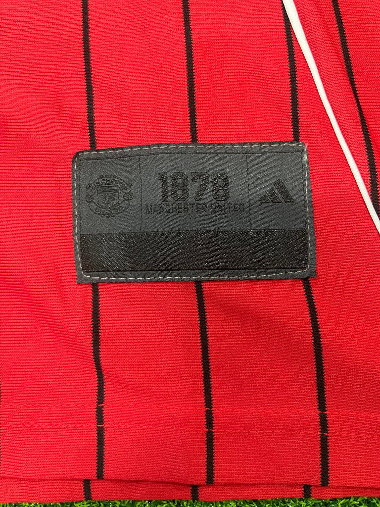 Manchester United 25/26 Red/White Baseball Jersey