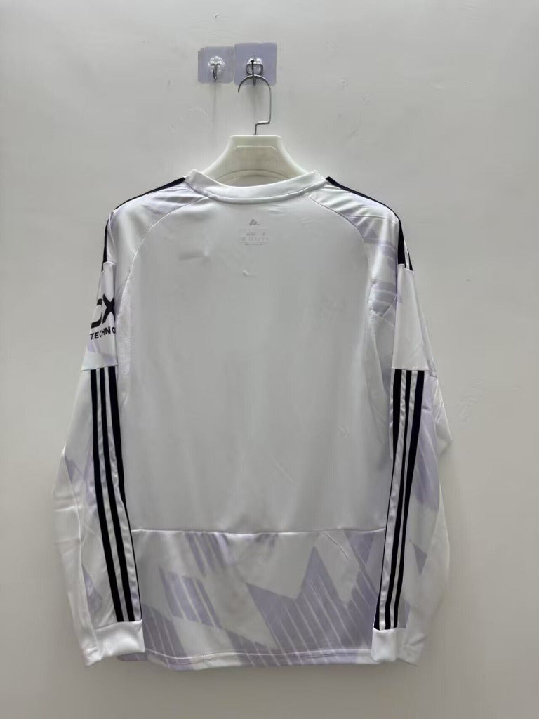 Manchester United 25/26 White Away Jersey
