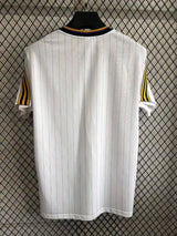 Manchester United 25/26 White Retro Style Icons Jersey