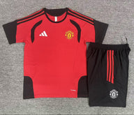 Manchester United 26/27 Red/Black Training Kids Jersey Set
