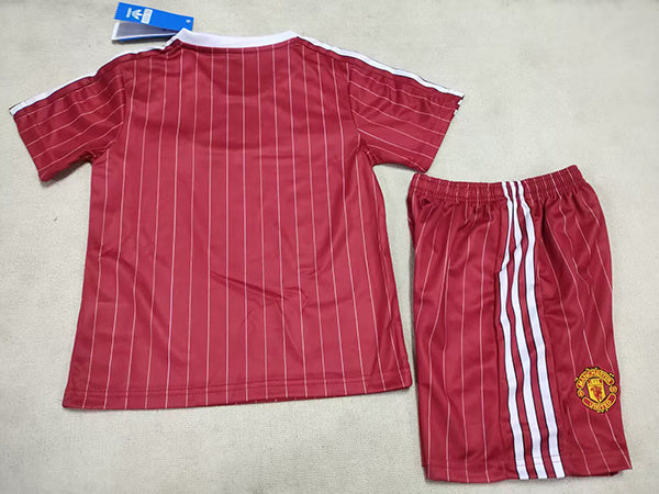 Manchester United 26/27 Red/White Pinstripe Kids Jersey Set