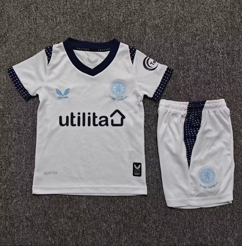 Middlesbrough 26/27 White/Navy Blue Trim Away Kids Jersey Set
