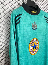 Newcastle 1997/98 Retro Green Goalkeeper Long Sleeve Jersey