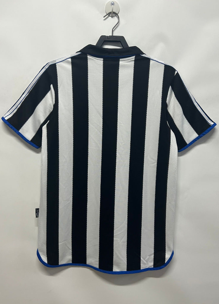 Newcastle 1999/00 Vintage Retro Home Jersey - Concept Kits
