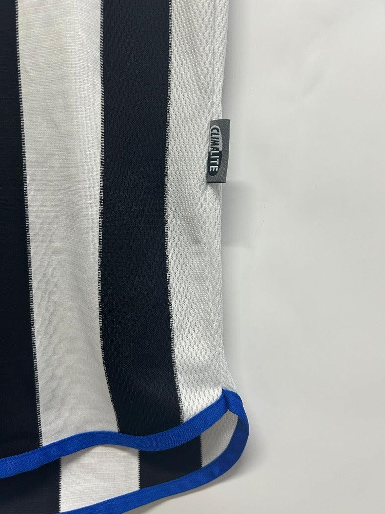 Newcastle 2000/01 Vintage Retro Home Jersey - Concept Kits