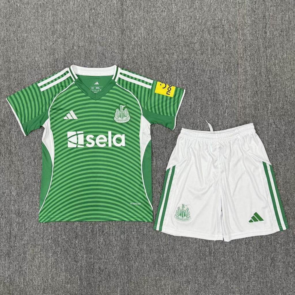 Newcastle United 25/26 Green Away Kids Jersey Set