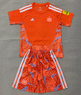 Newcastle United 26/27 Orange/White Stripes Goalkeeper Kids Jersey Set
