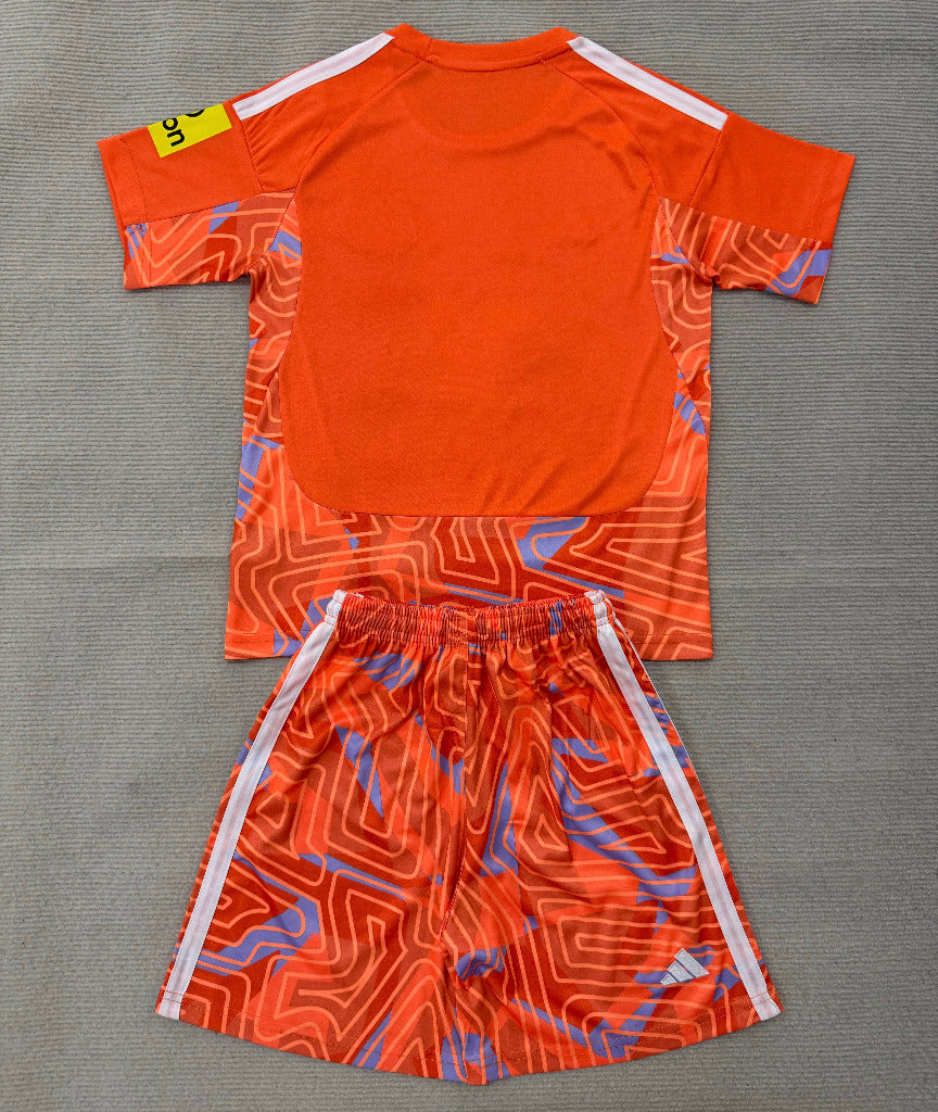 Newcastle United 26/27 Orange/White Stripes Goalkeeper Kids Jersey Set