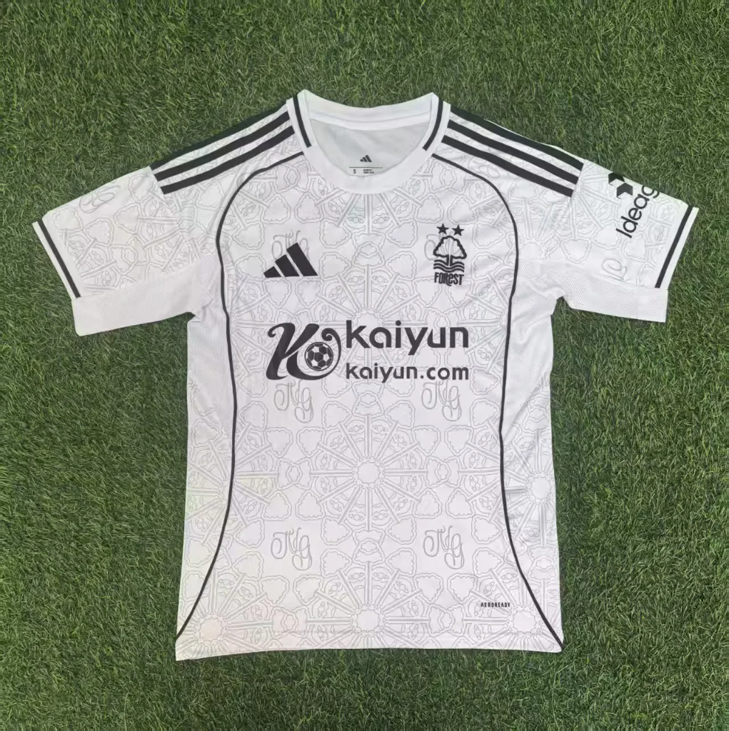 Nottingham Forest 25/26 White/Black Away Jersey