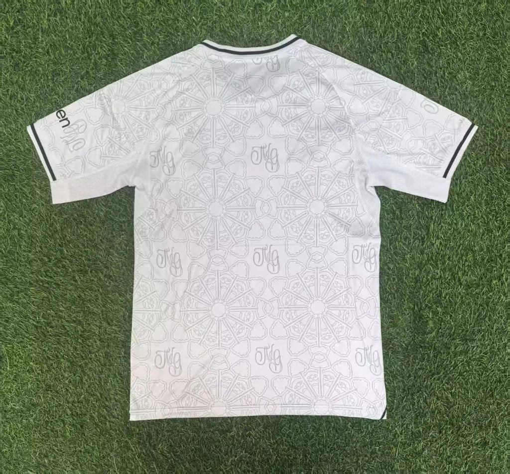 Nottingham Forest 25/26 White/Black Away Jersey