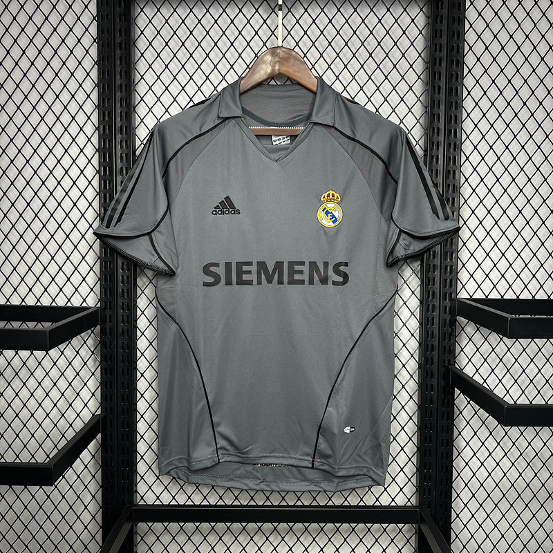 Real Madrid 2005/06 Vintage Retro Gray/Black Third Away Jersey