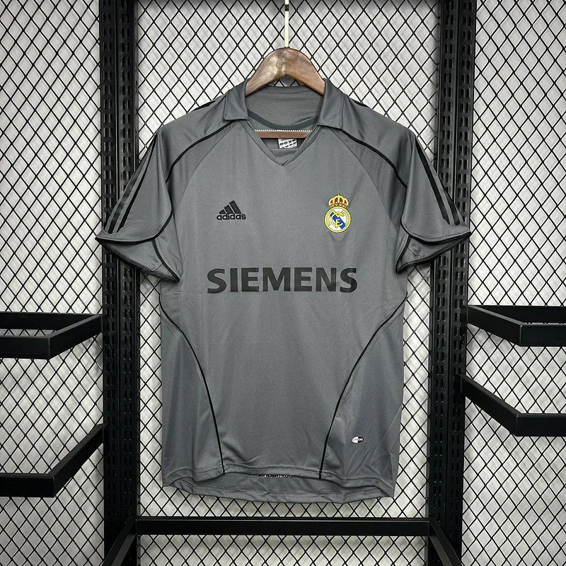 Real Madrid 2005/06 Vintage Retro Gray/Black Third Away Jersey