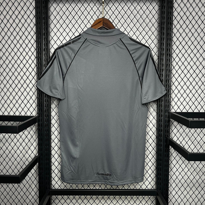 Real Madrid 2005/06 Vintage Retro Gray/Black Third Away Jersey