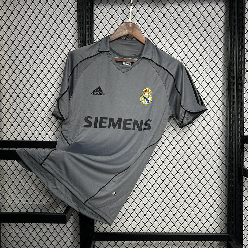 Real Madrid 2005/06 Vintage Retro Gray/Black Third Away Jersey