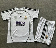 Real Madrid 2006/07 Vintage Retro Home Kids Jersey Set