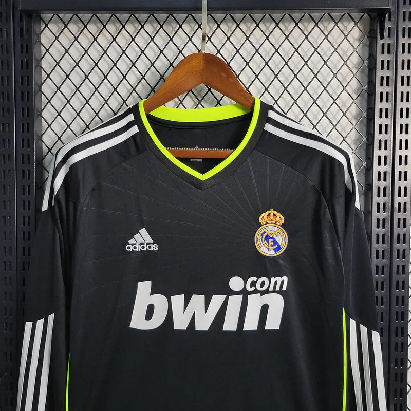 Real Madrid 2010/11 Vintage Retro Black Away Long Sleeve Jersey
