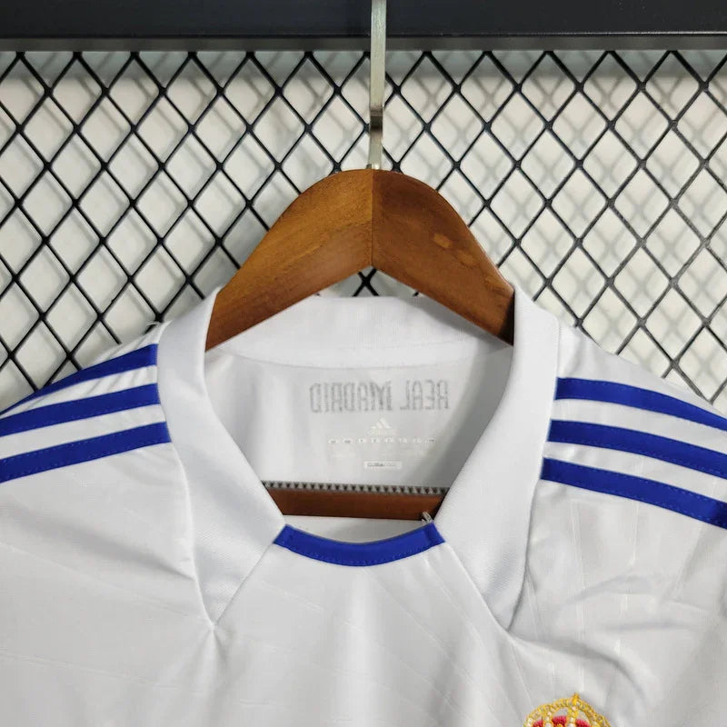 Real Madrid 2010/11 Vintage Retro White Home Long Sleeve Jersey