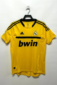 Real Madrid 2011/12 Vintage Retro Yellow Goalkeeper Jersey - Concept Kits