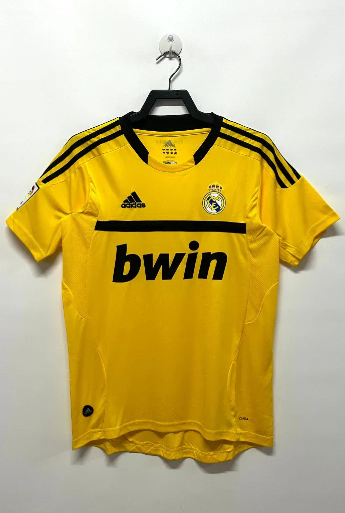 Real Madrid 2011/12 Vintage Retro Yellow Goalkeeper Jersey - Concept Kits