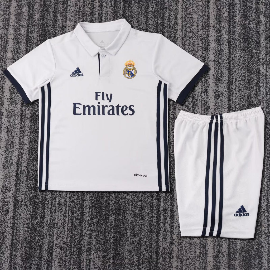 Real Madrid 2016/17 Vintage Retro Home Kids Jersey Set
