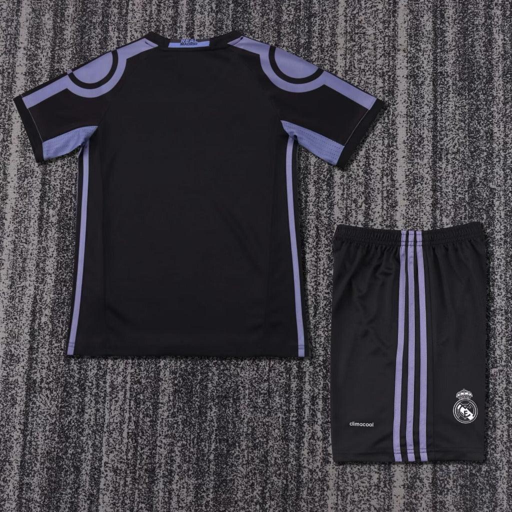 Real Madrid 2016/17 Vintage Retro Second Away Kids Jersey Set