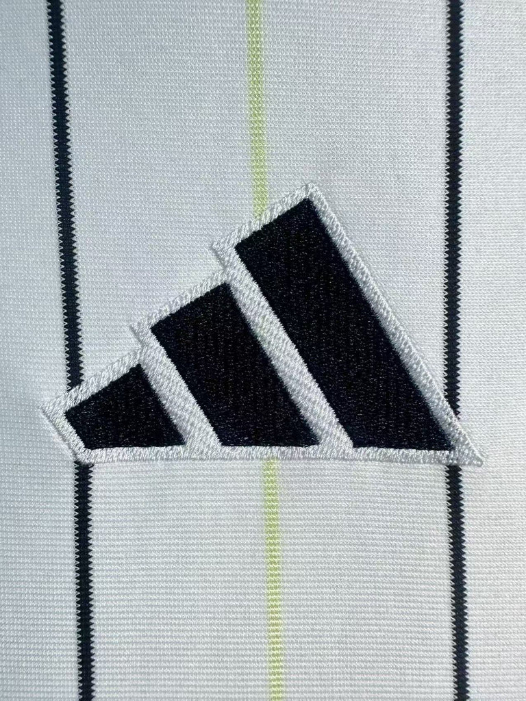 Real Madrid 2025/26 Baseball Jersey - Concept Kits