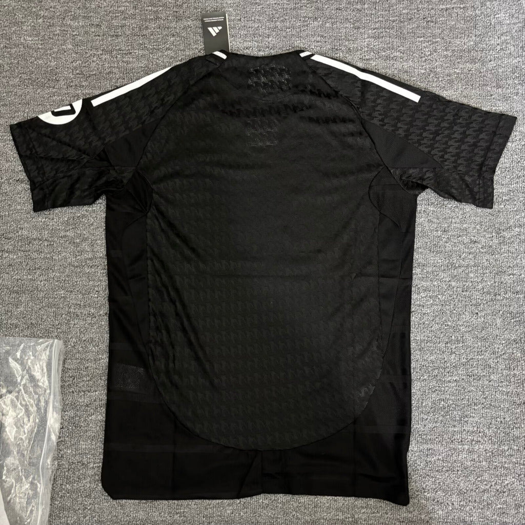 Real Madrid 25/26 Black Goalkeeper Jersey - Concept Kits