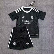 Real Madrid 25/26 Black Third Goalkeeper Kids Jersey Set