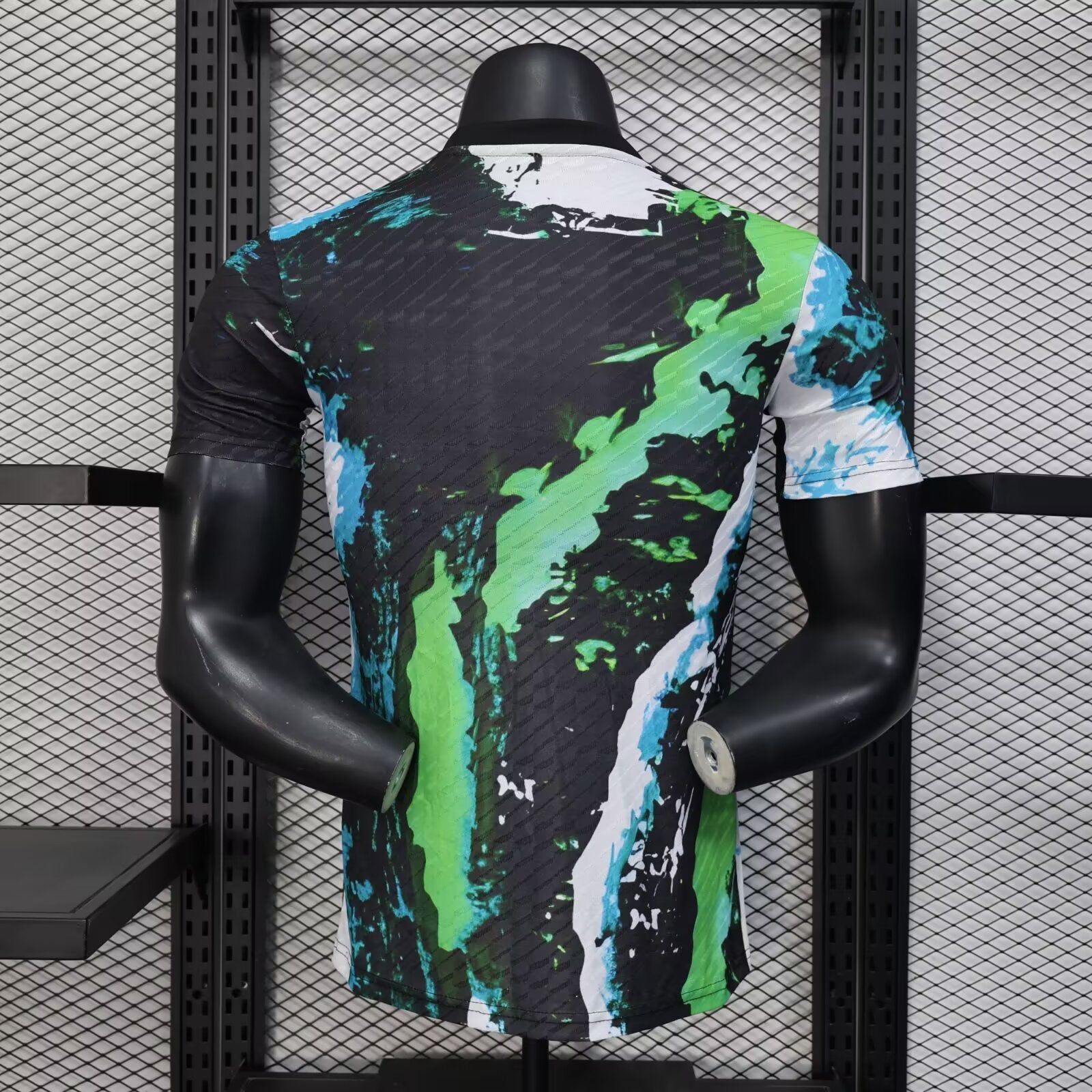 Real Madrid 25/26 Fans Special Green/Black Edition Jersey