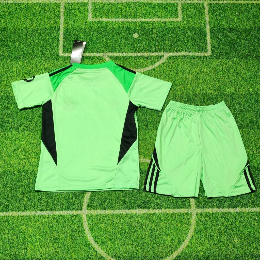 Real Madrid 25/26 Green Goalkeeper Kids Jersey Set