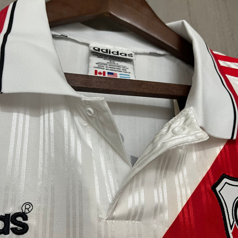 River Plate 1995/96 Vintage Retro White Home Jersey