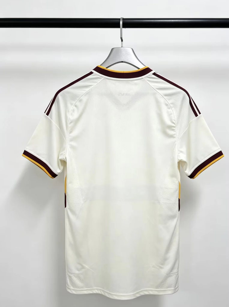 River plate 26/27 White/Maroon/Gold Trim Training Jersey