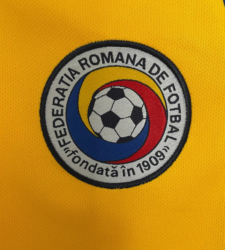 Romania 2000/01 Vintage Retro Home Jersey - Concept Kits