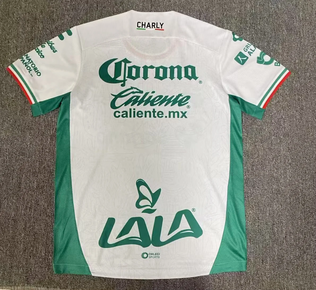 Santos Laguna 25/26 White/Green/Red Third Jersey
