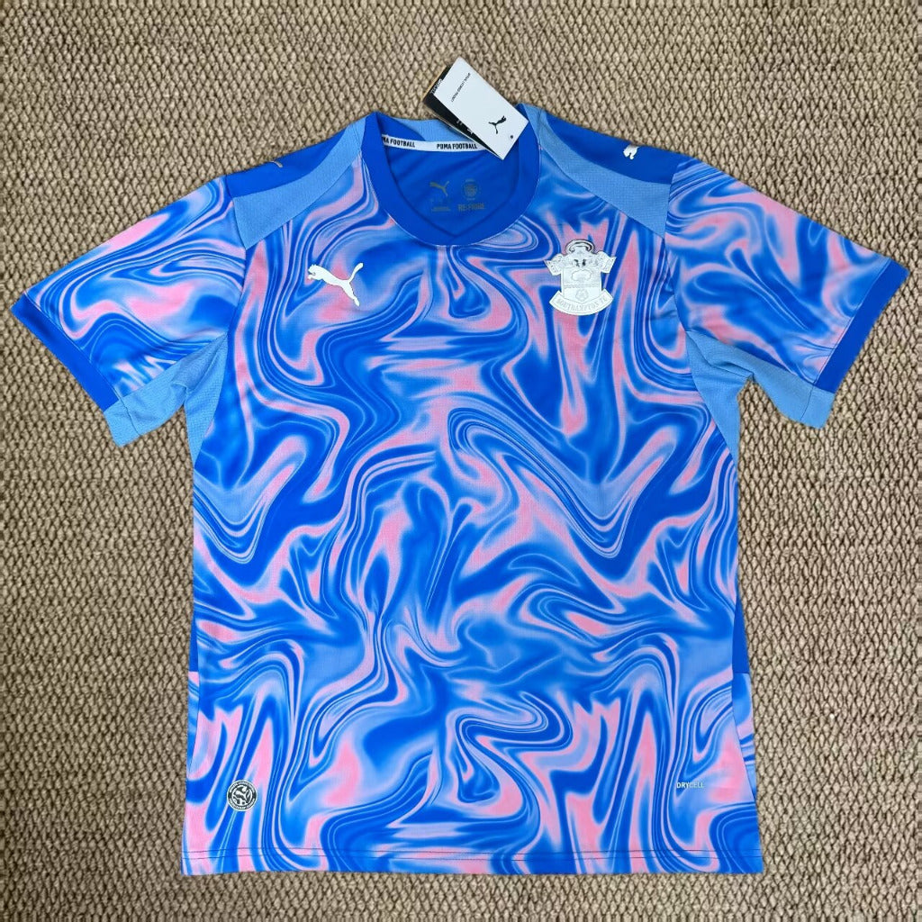 Southampton 26/27 Blue/Pink Away Jersey