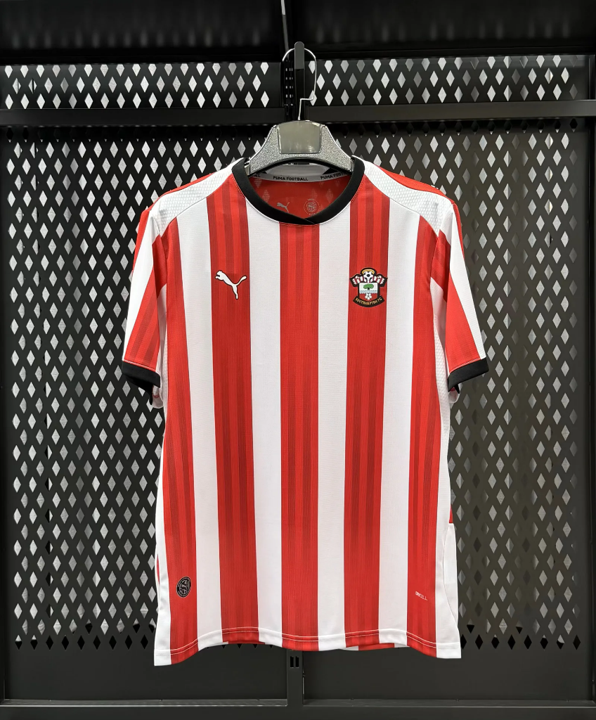Southampton 26/27 Red/White Stripes/Black Collar Home Jersey