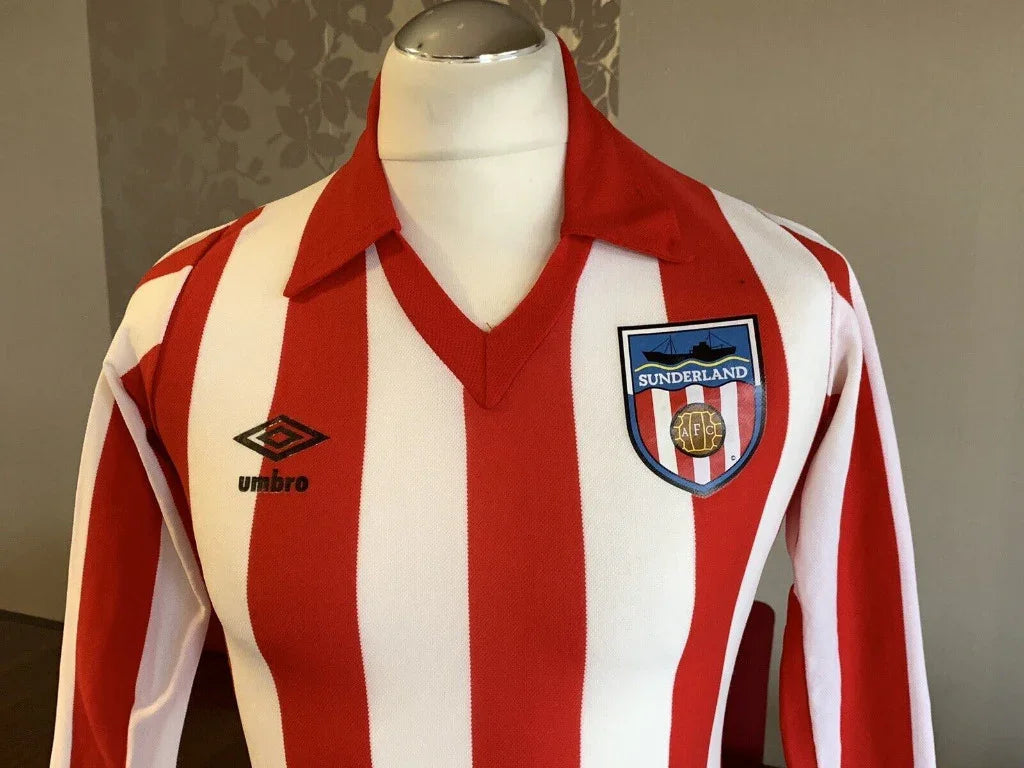 Sunderland 1977/81 Vintage Retro Red/White Stripes Jersey