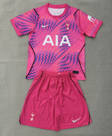 Tottenham 26/27 Pink Goalkeeper Kids Jersey Set