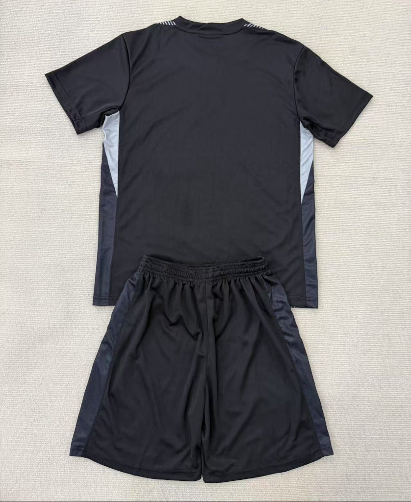 USA 25/26 Black Goalkeeper Kids Jersey Set