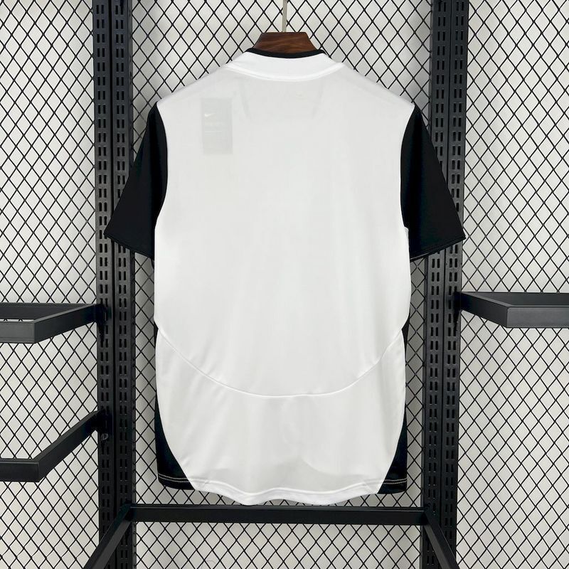 Valencia 2003/04 Vintage Retro White/Black Home Jersey