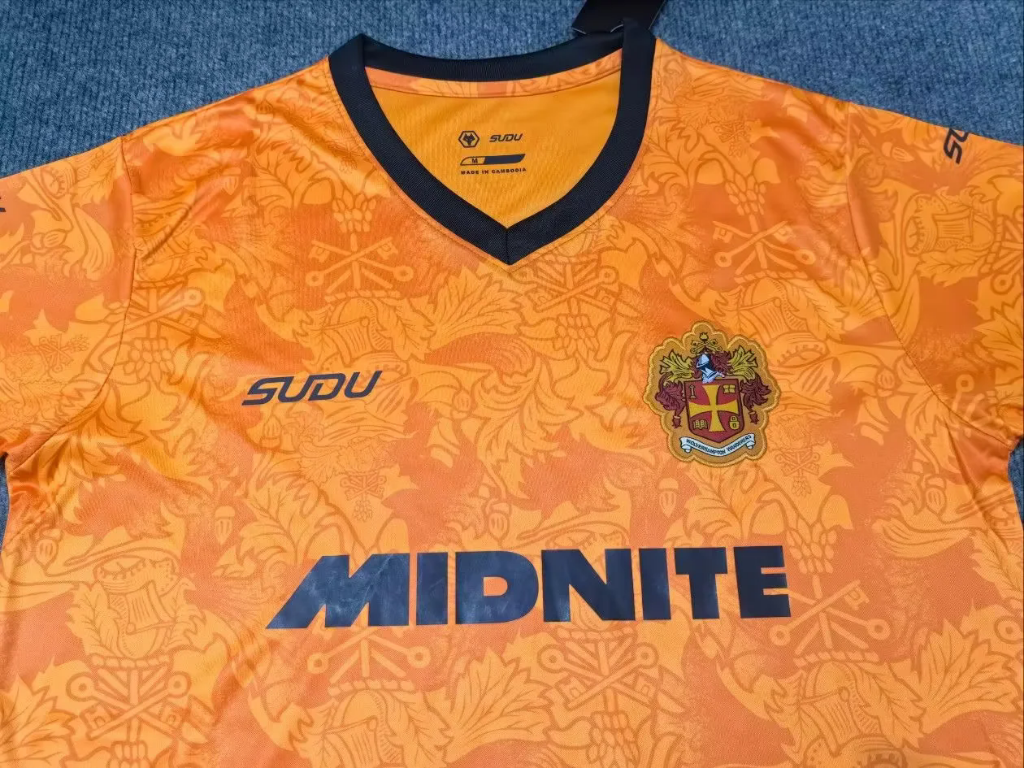 Wolverhampton Wanderers 26/27 Orange/Black Home 150th Anniversary Jersey